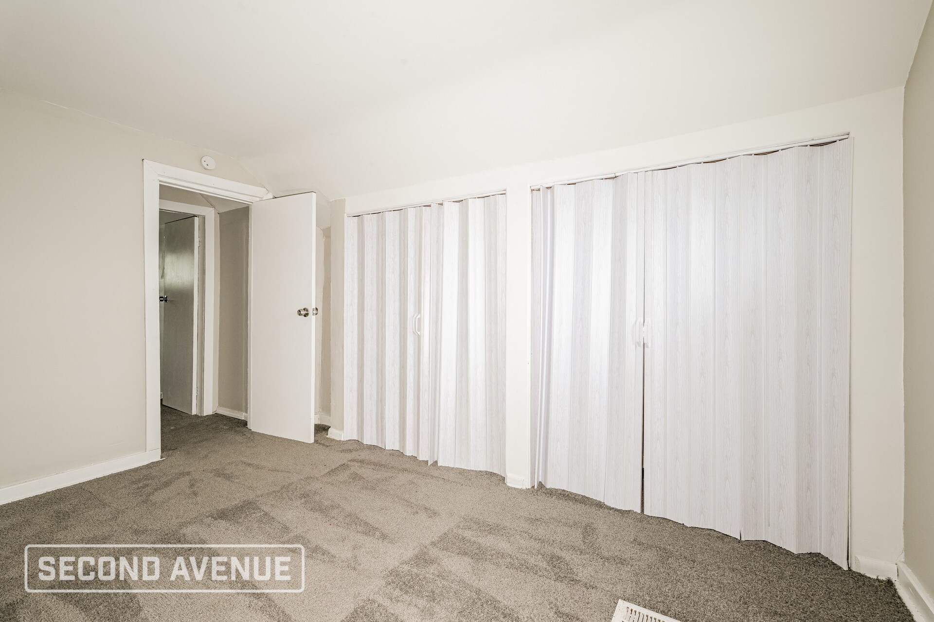 Building Photo - 1228 Eckert Rd