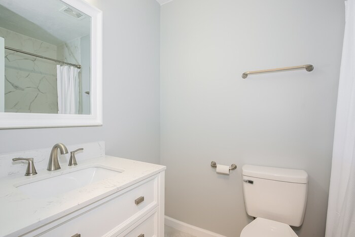 Building Photo - 1861 Engle Ct