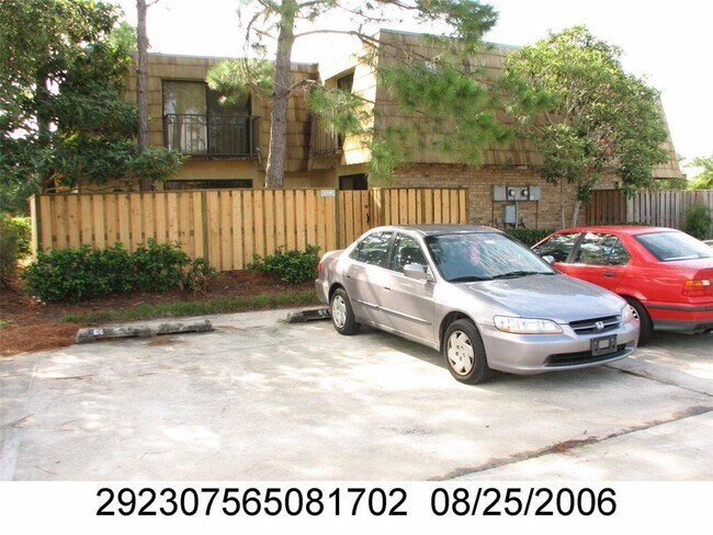 Primary Photo - 5250 Cypress Ct