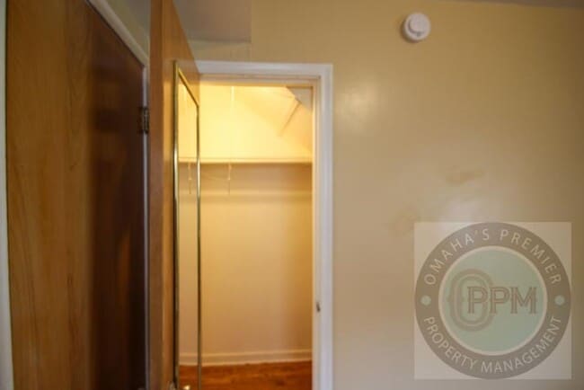 Building Photo - 125 N 38th St