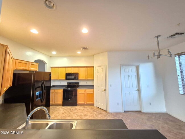 Building Photo - 16438 N 72nd Ln