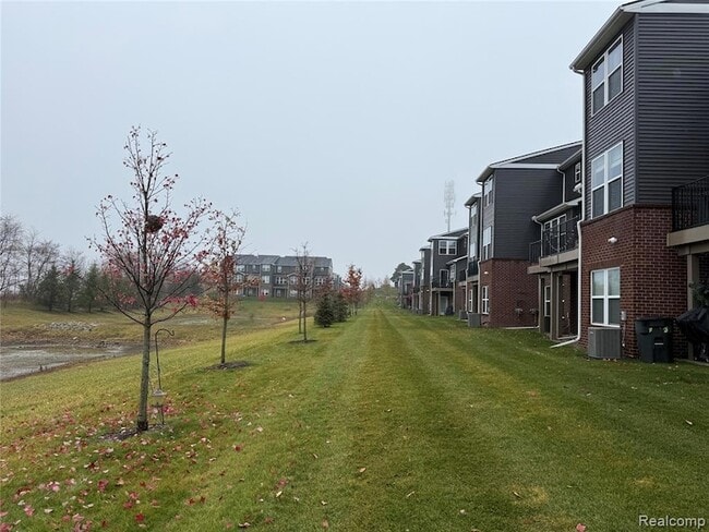 Building Photo - 4811 Broomfield Wy