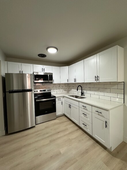 Building Photo - 1340 S 200 E