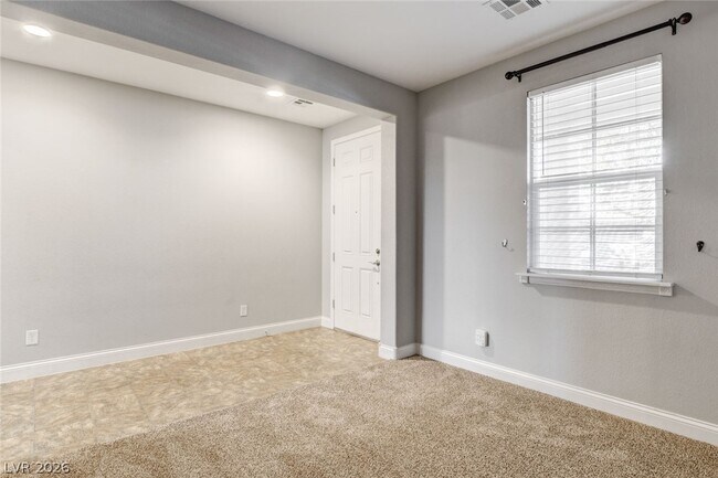 Building Photo - 7116 Boomer Beach St