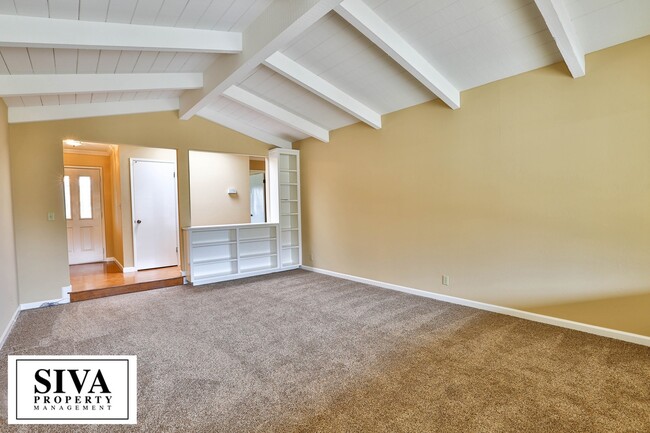 Building Photo - Almaden Beauty