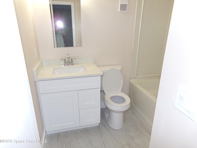 Building Photo - 241 San Juan Cir