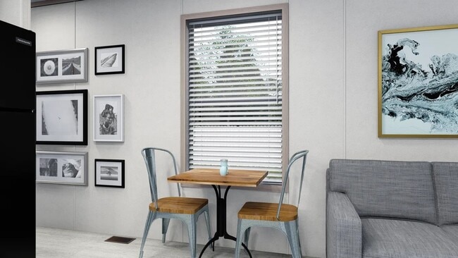 Building Photo - 2415 Birch St