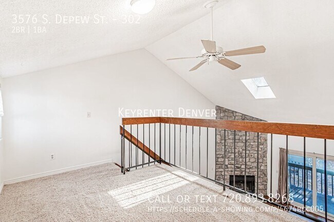 Building Photo - Spacious 2-Bedroom Condo with Loft, Firepl...