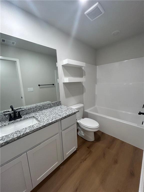 Building Photo - 621 Cosmos St