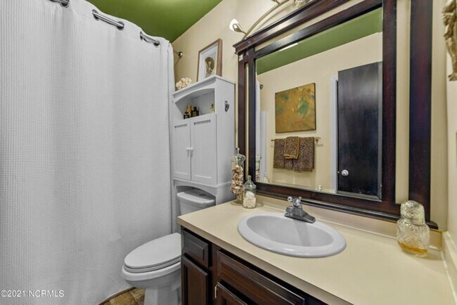 Building Photo - 6119 Harbourside Dr