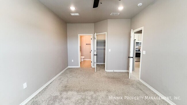 Building Photo - 1503 Avenue O