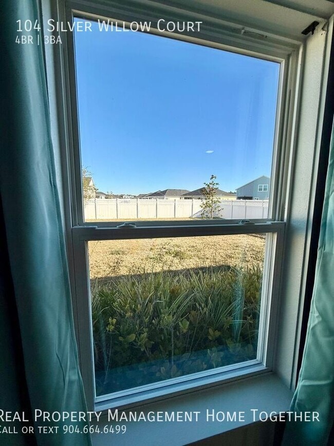 Building Photo - 104 Silver Willow Ct