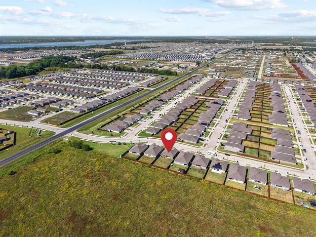 Building Photo - 120 Creek End Dr