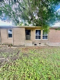 Building Photo - Lexington Subdivision-3/2-Move in ready! Call and schedule today!--Move in special