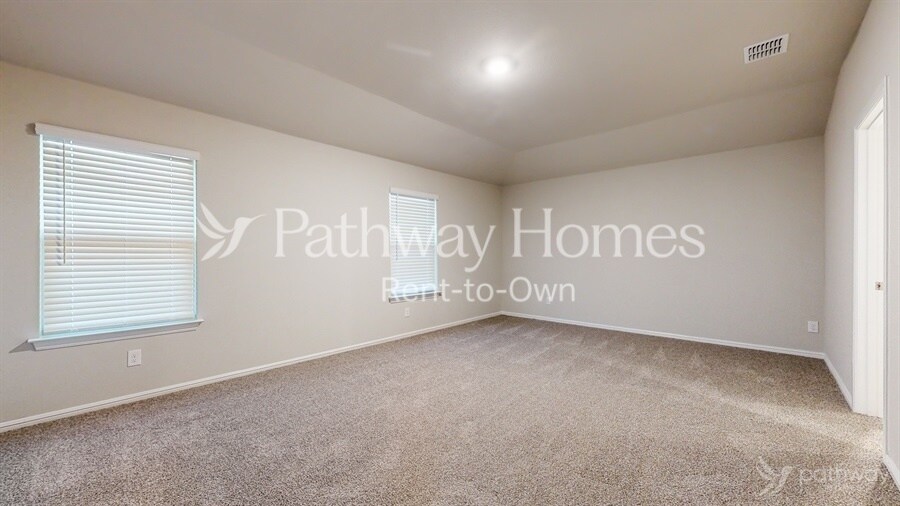 Building Photo - 1600 Vandemere Ct