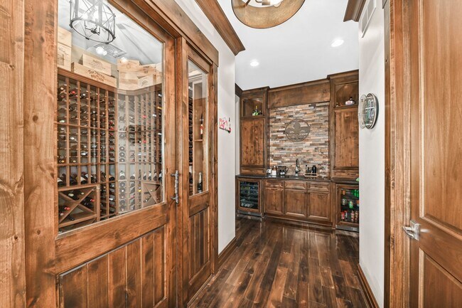 Building Photo - 1626 Twisted Oak Ct