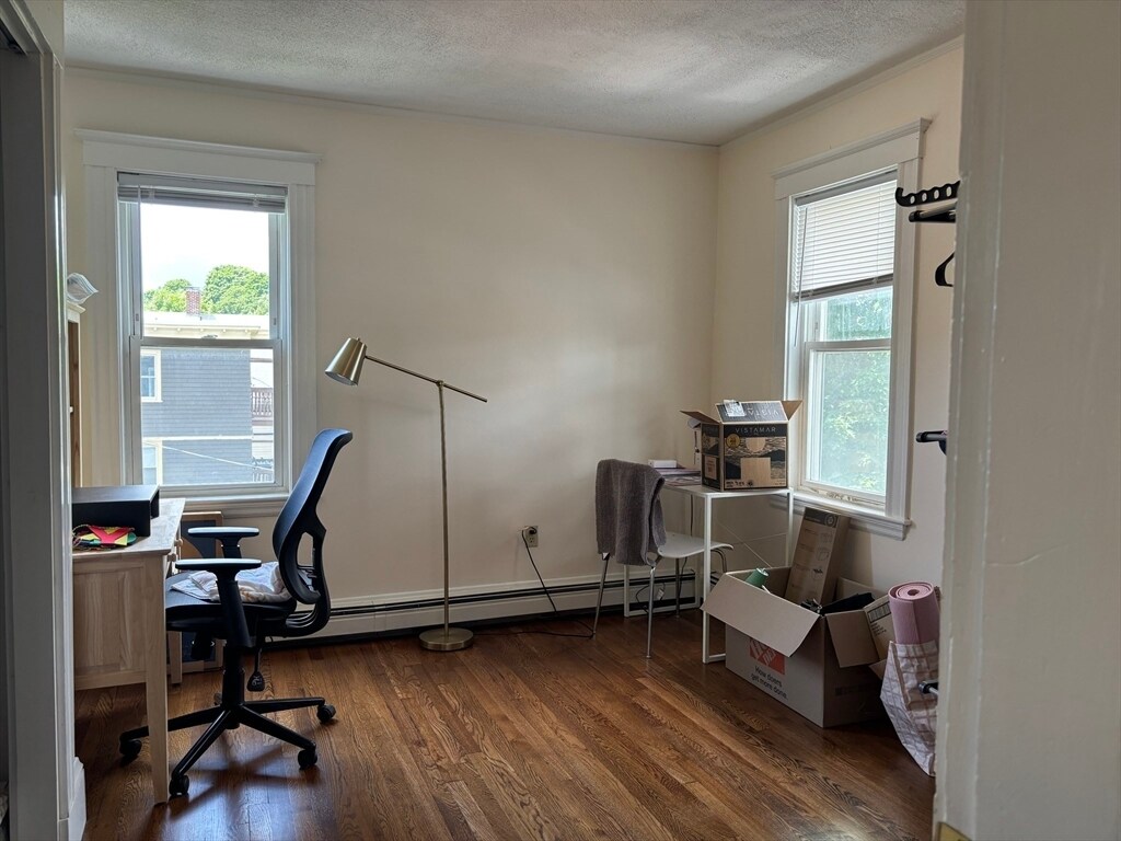 Building Photo - 109 Birch St