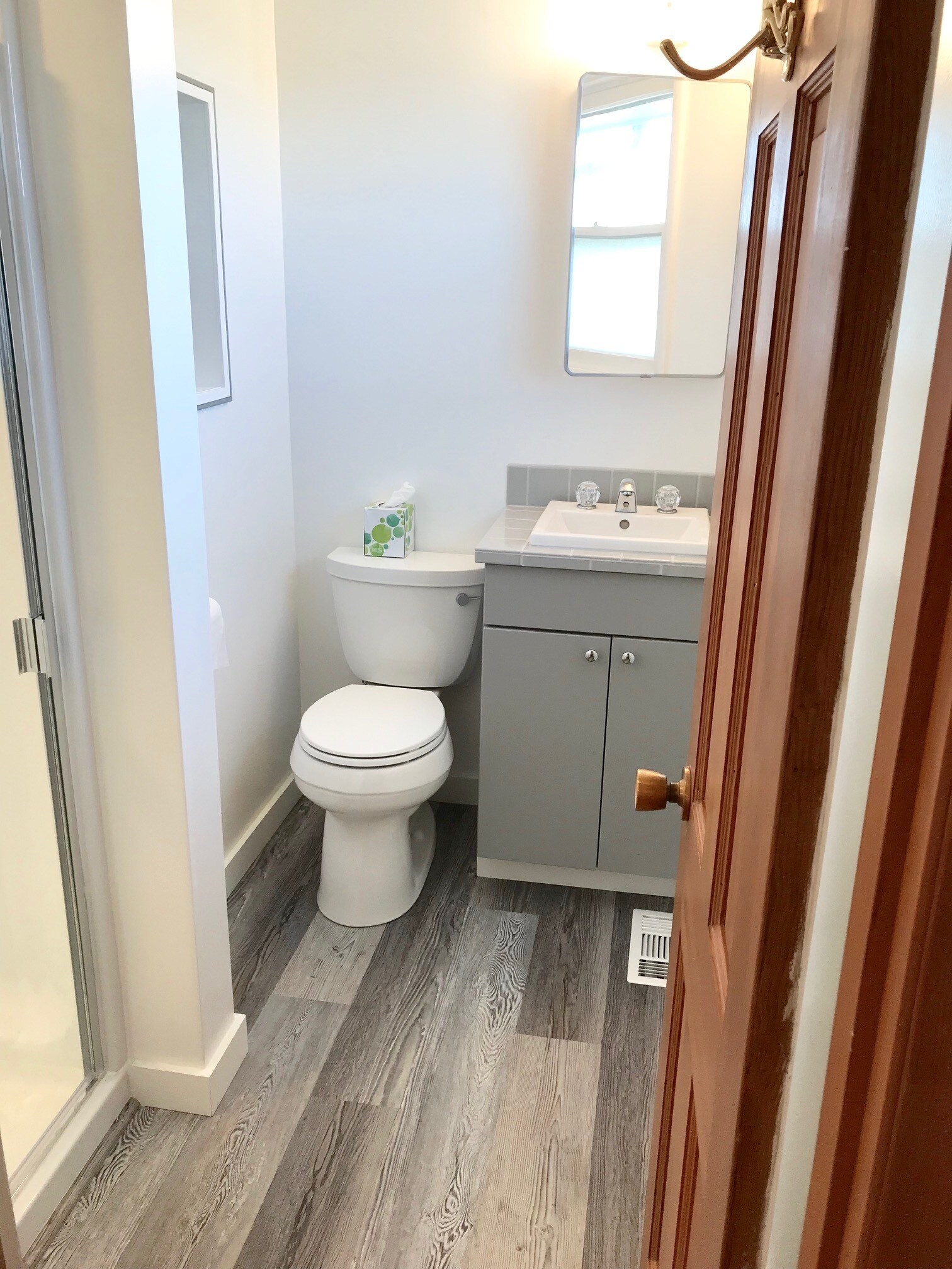 Master bath - 12815 NE Fremont St