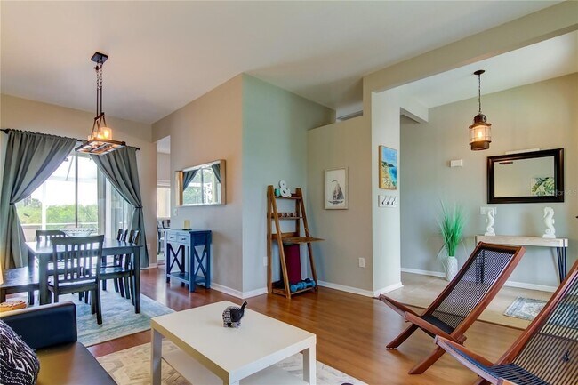 Building Photo - 1421 Beach Club Ln