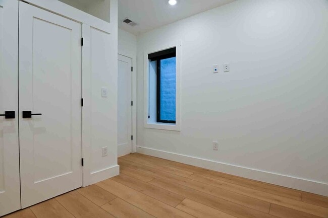 Building Photo - 2637 4th St NE