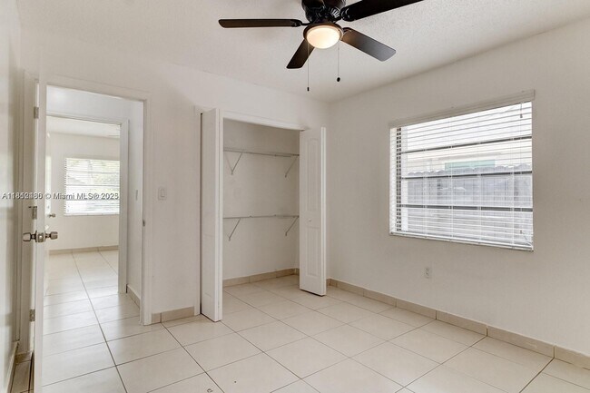 Building Photo - 14221 SW 106th Terrace