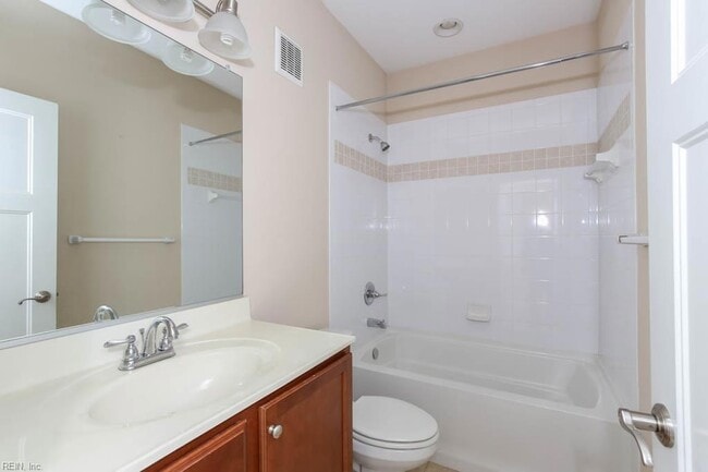 Building Photo - 4138 Seafarer Ave