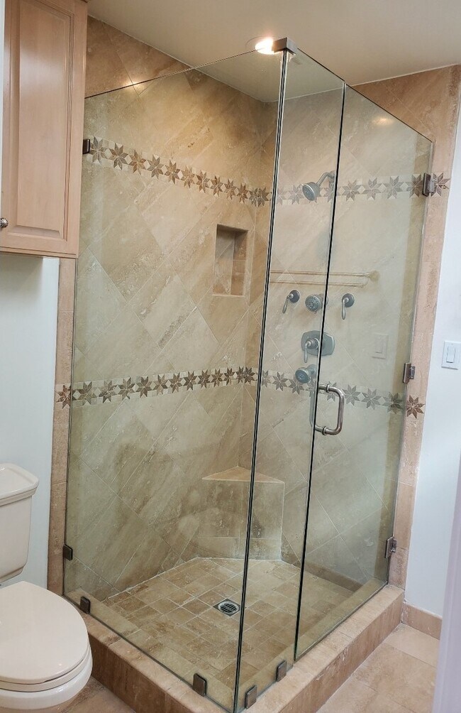 master bathroom shower - 4322 Elmer Ave