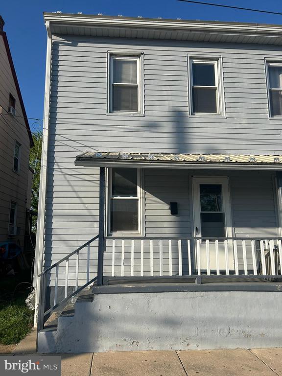 Primary Photo - 123 Keystone Ave