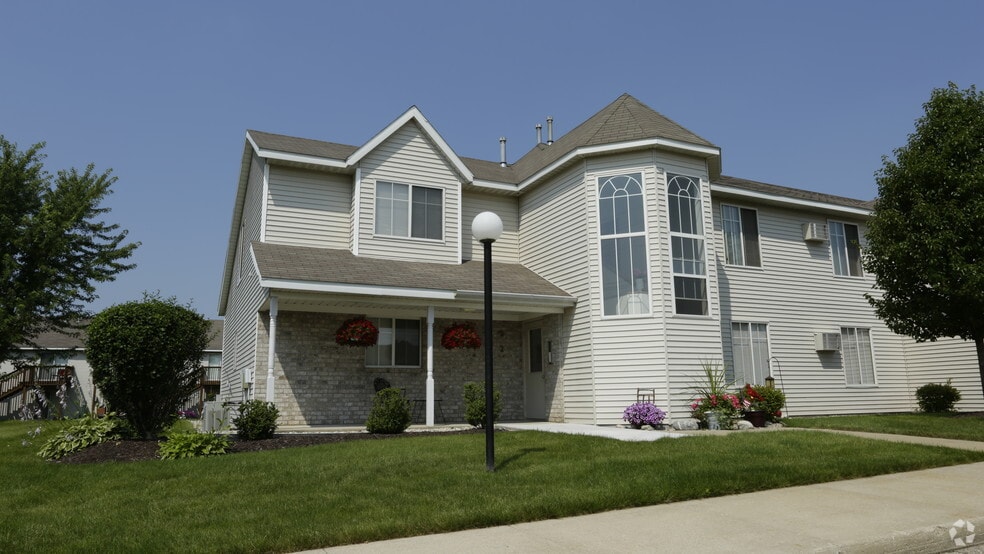 Building Photo - Bayberry Farms Apartments