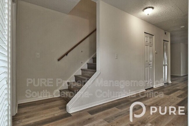 Building Photo - 301 Harbor Heights Dr