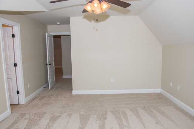 Building Photo - Barrington Park Subdivision