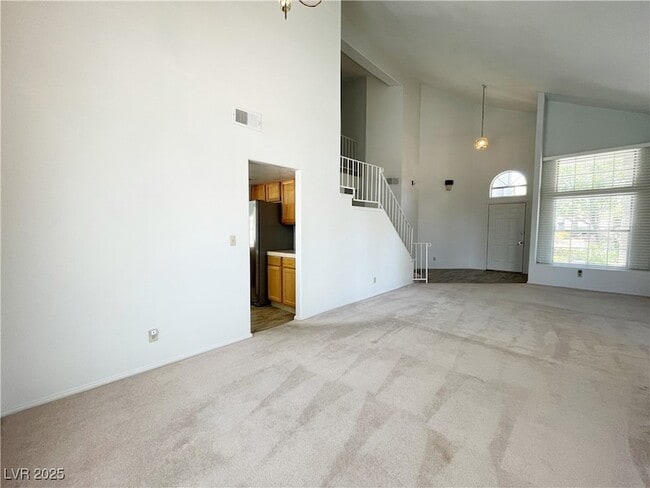 Building Photo - 420 Crater Ct