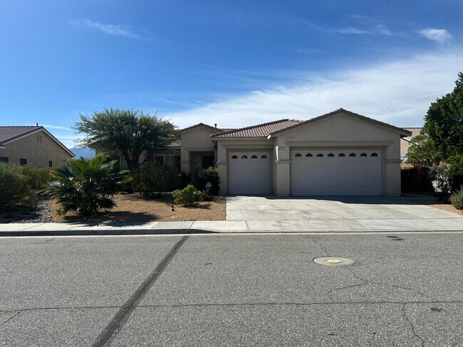 Building Photo - 13633 Overlook Dr