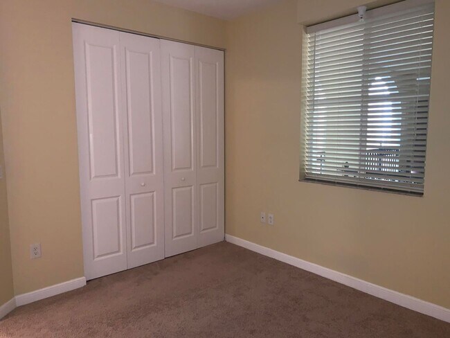 Building Photo - 3055 NW 126th Ave