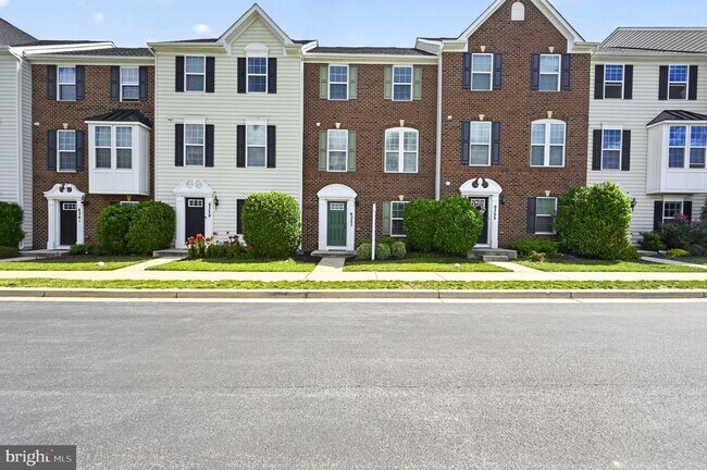 Building Photo - 6357 Walcott Ln