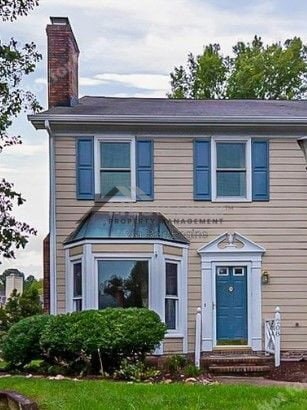 Building Photo - 208 Standish Dr