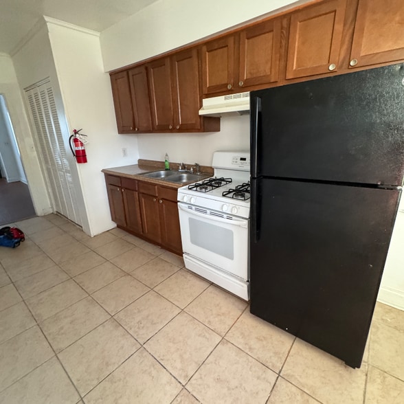 Building Photo - 441 Manor Pl NW