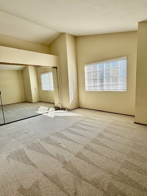 Building Photo - 1006 Larkwood Ct