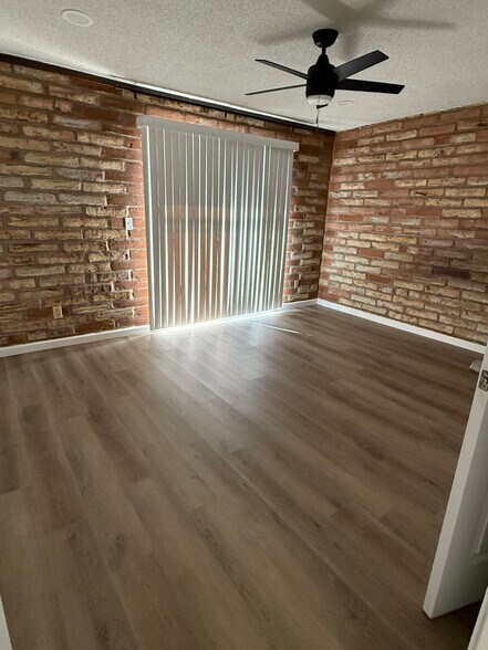 Building Photo - 3052 N Cherry Ave