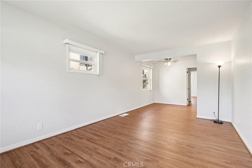 Living Room - 532 Rosecrans Ave