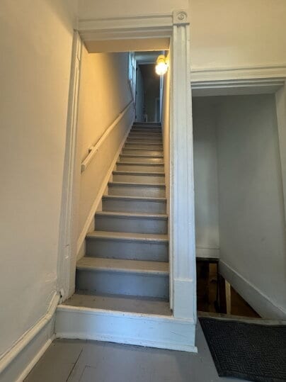 Building Photo - 3515 Grand Ave S