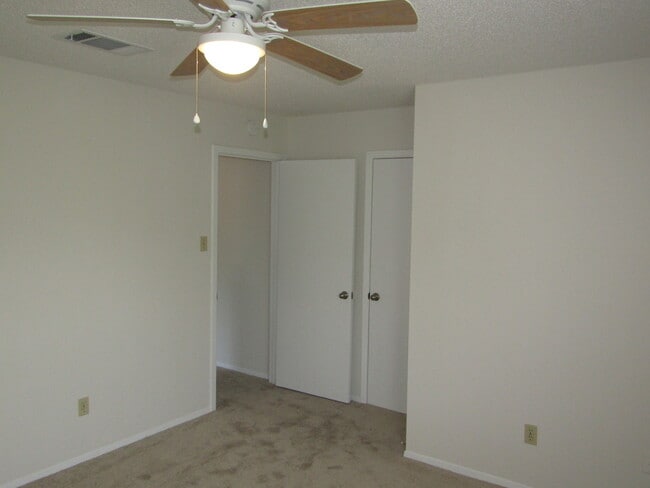 Building Photo - 10609 Archdale Dr