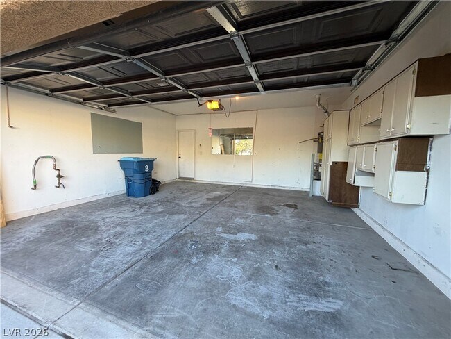 Building Photo - 9196 Grand Sunburst Ct