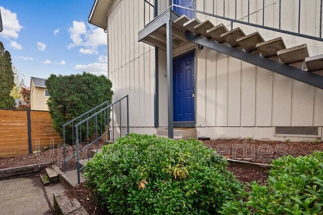 Building Photo - 13000 NW Cornell Rd