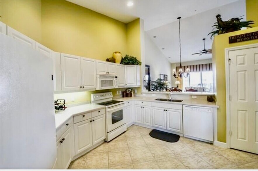 Building Photo - 3049 Driftwood Way