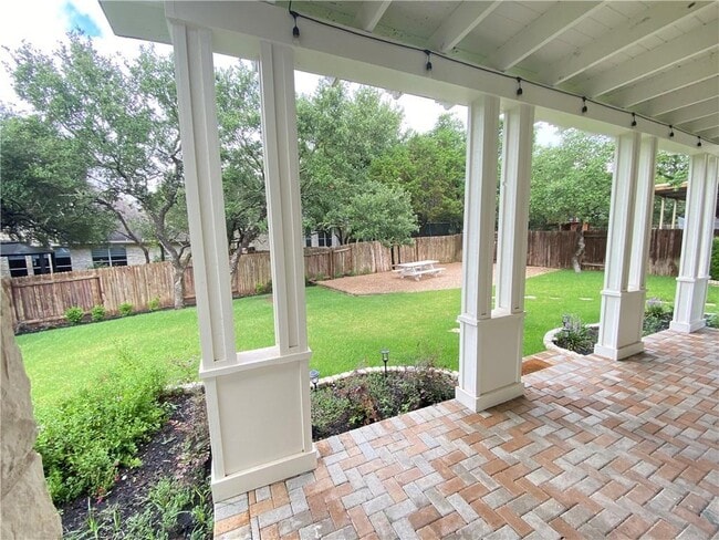 Building Photo - 7424 Jaborandi Dr