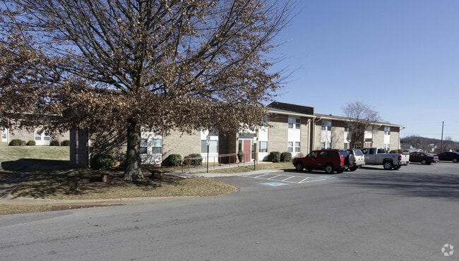 1040 Stonegate Rd - StoneCrest - StoneCrest