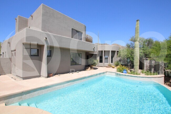 Building Photo - 5844 E Carefree Mountain Dr