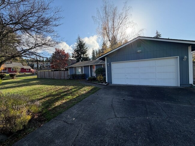 Primary Photo - Rambler Retreat – Style, Space, and Steila...