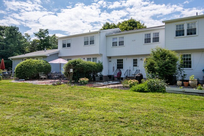 Building Photo - 23 Esquire Dr